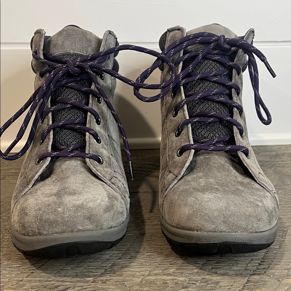 Duluth Trading Co. Women's Steel Creek Ankle Boots - Size 6.5 - Picture 6 of 9
